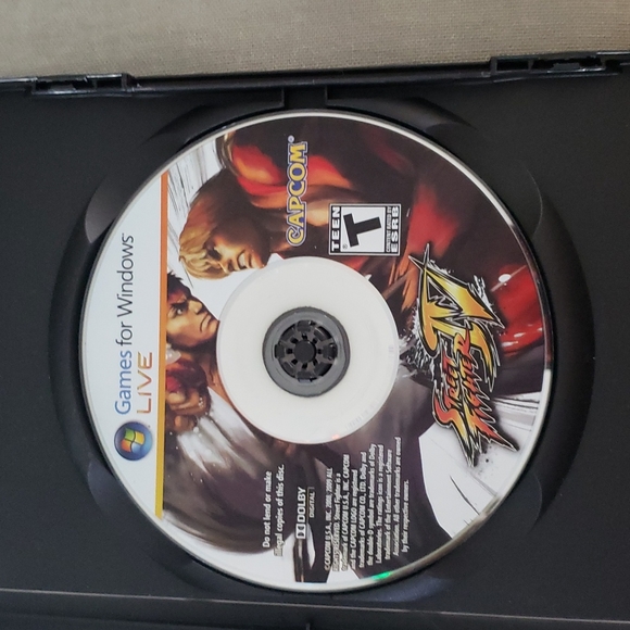 Street Fighter IV DVD Game for Windows PC - Picture 2 of 5